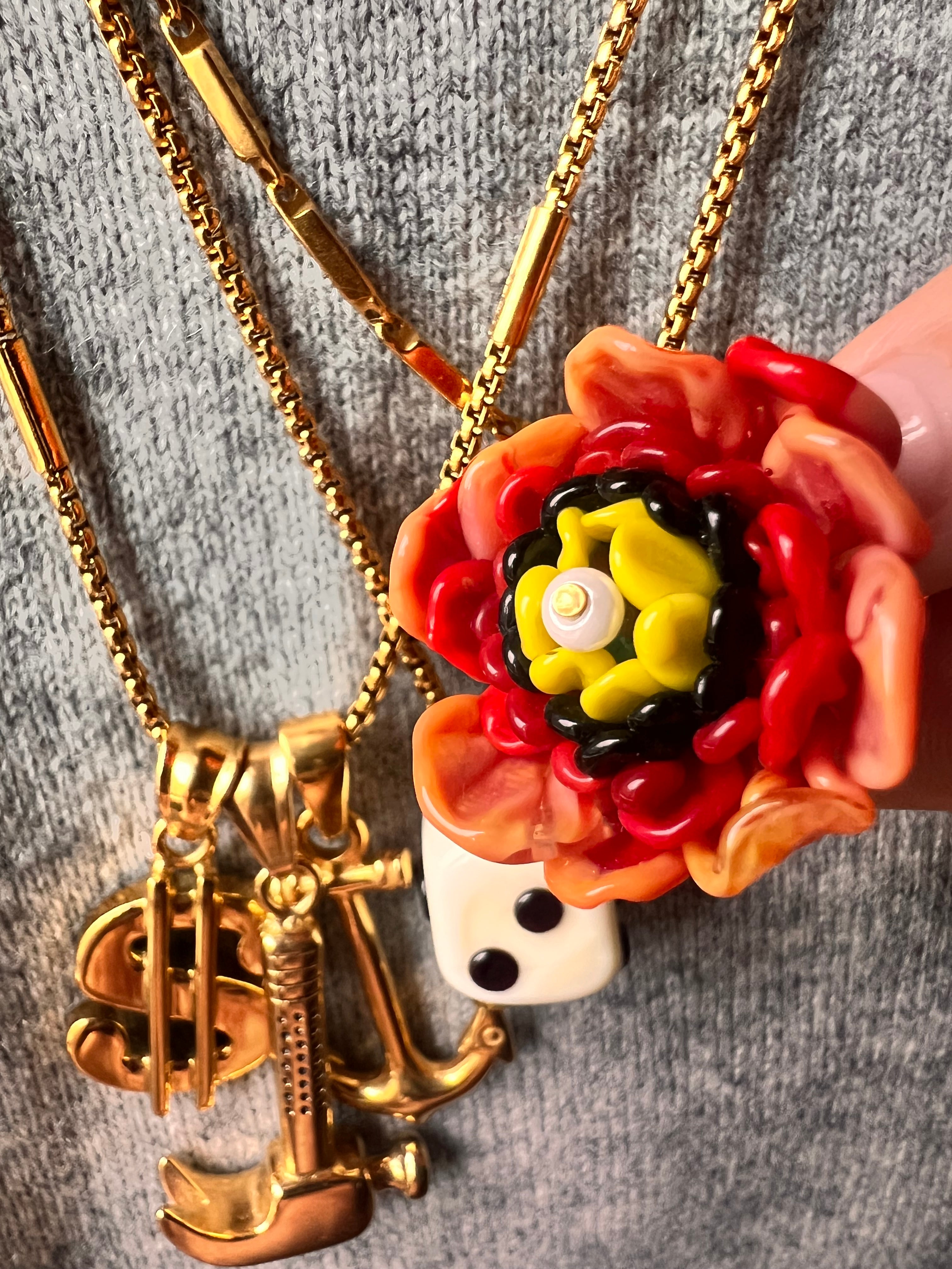 Collana Papavero charm in vetro di Murano
