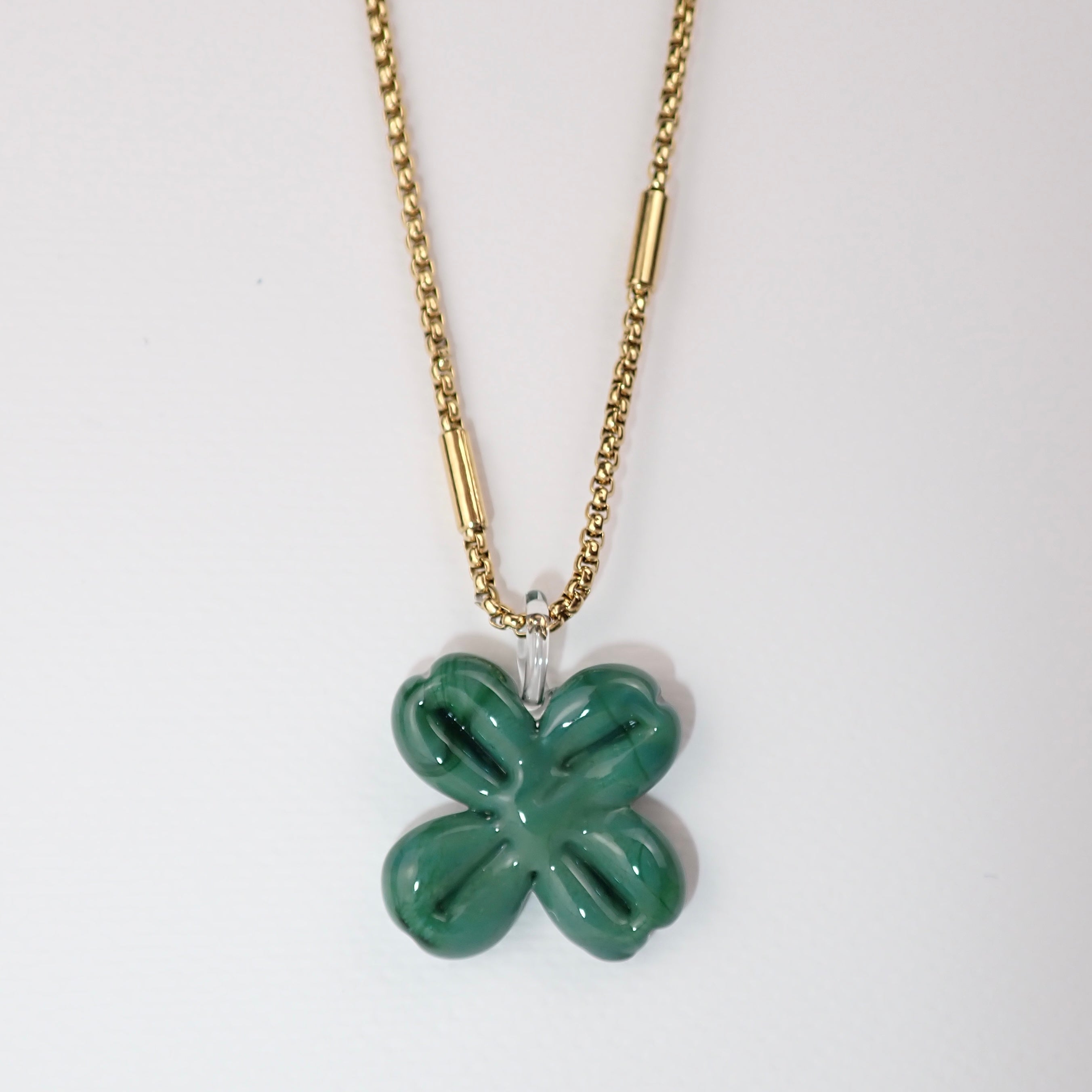 WOW Quadrifoglio charm in vetro di Murano