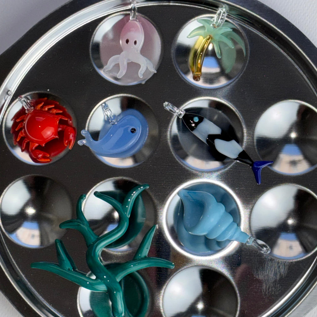 WOW Balena charm in vetro di Murano