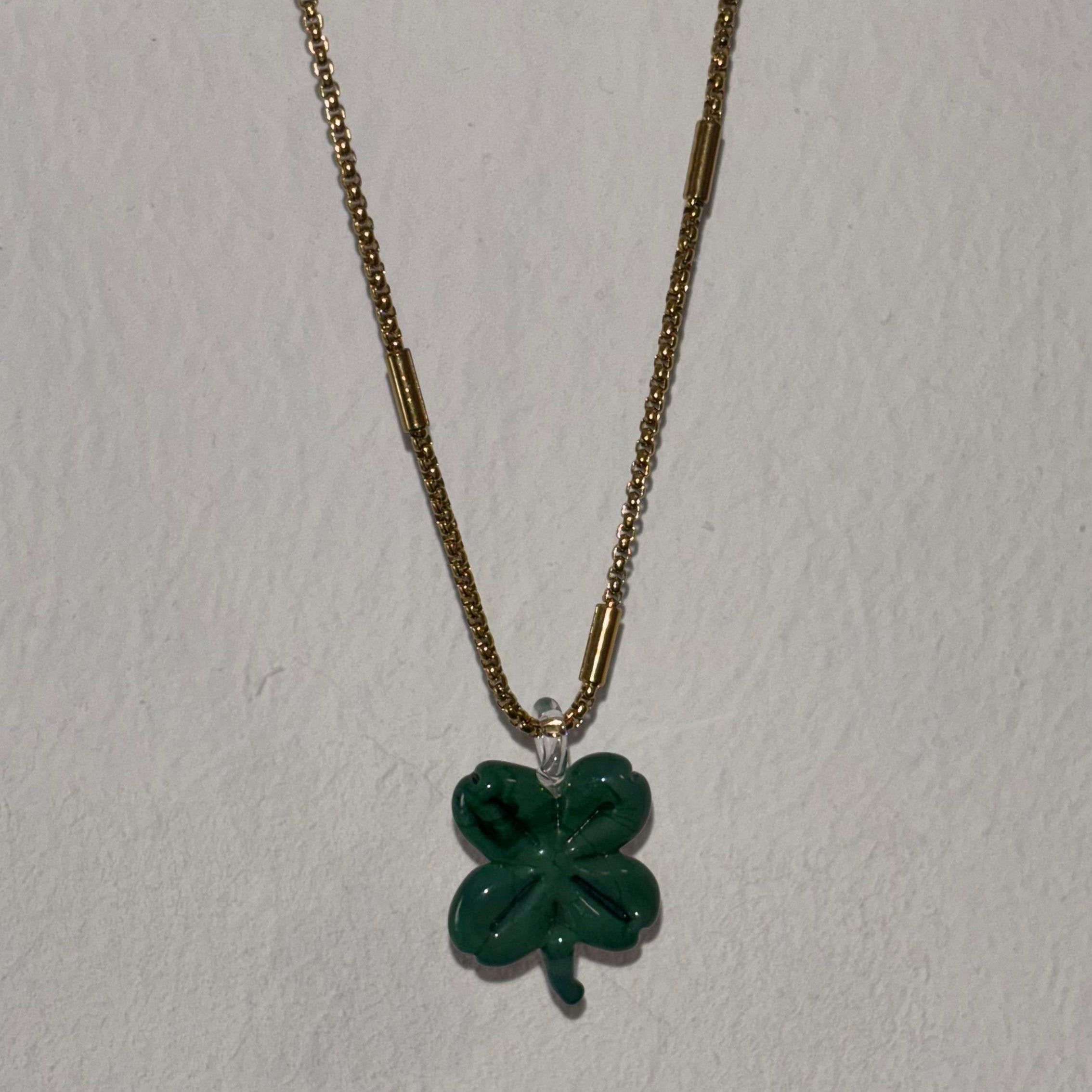 WOW Quadrifoglio charm in vetro di Murano